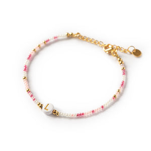 personalisiertes Glasperlenarmband "mini" (viele Perlenfarben + 28 Buchstabenperlen zur Auswahl)